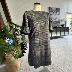 Calvin Klein Grey Blue Plaid Ruffle Short Sleeve Dress Office Workwear SZ 8